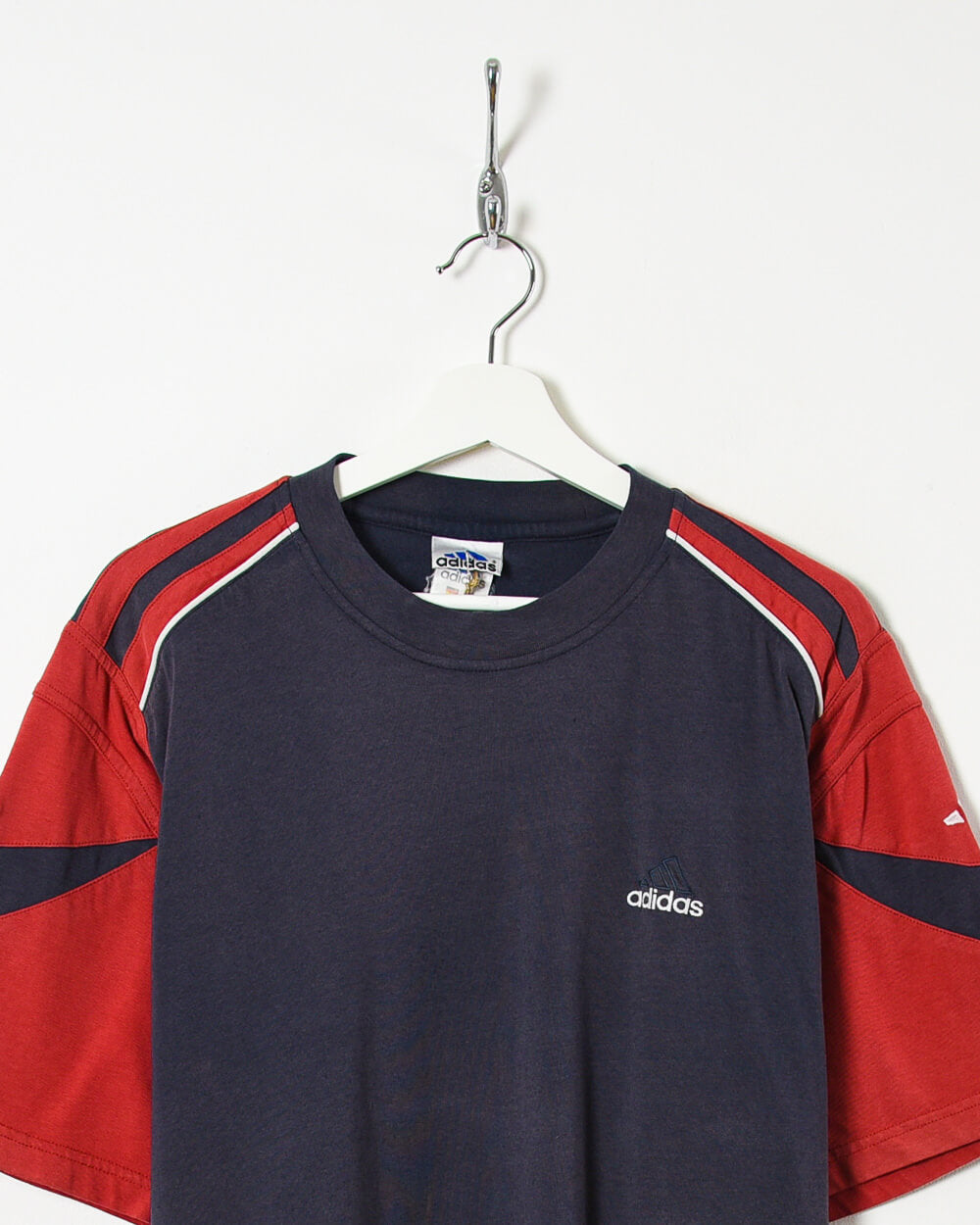 Adidas T-Shirt - Large - Domno Vintage 90s, 80s, 00s Retro and Vintage Clothing