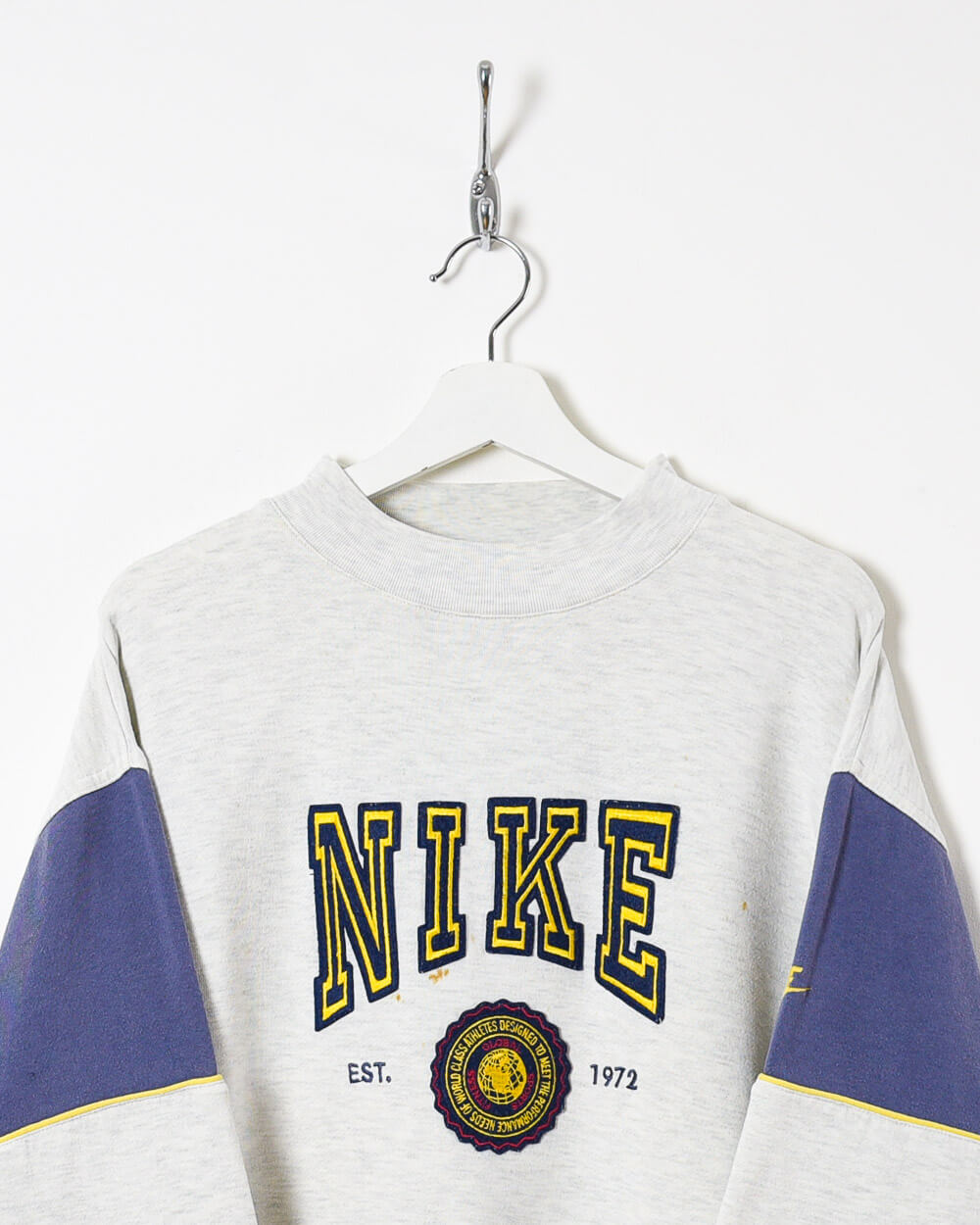 Nike Est 1972 Sweatshirt - Large - Domno Vintage 90s, 80s, 00s Retro and Vintage Clothing