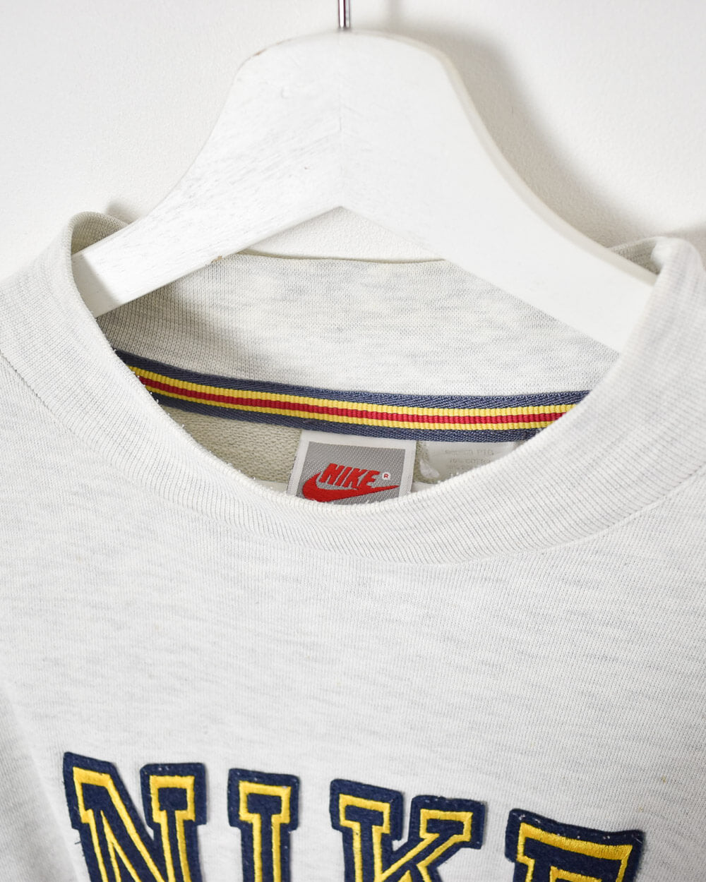 Nike Est 1972 Sweatshirt - Large - Domno Vintage 90s, 80s, 00s Retro and Vintage Clothing