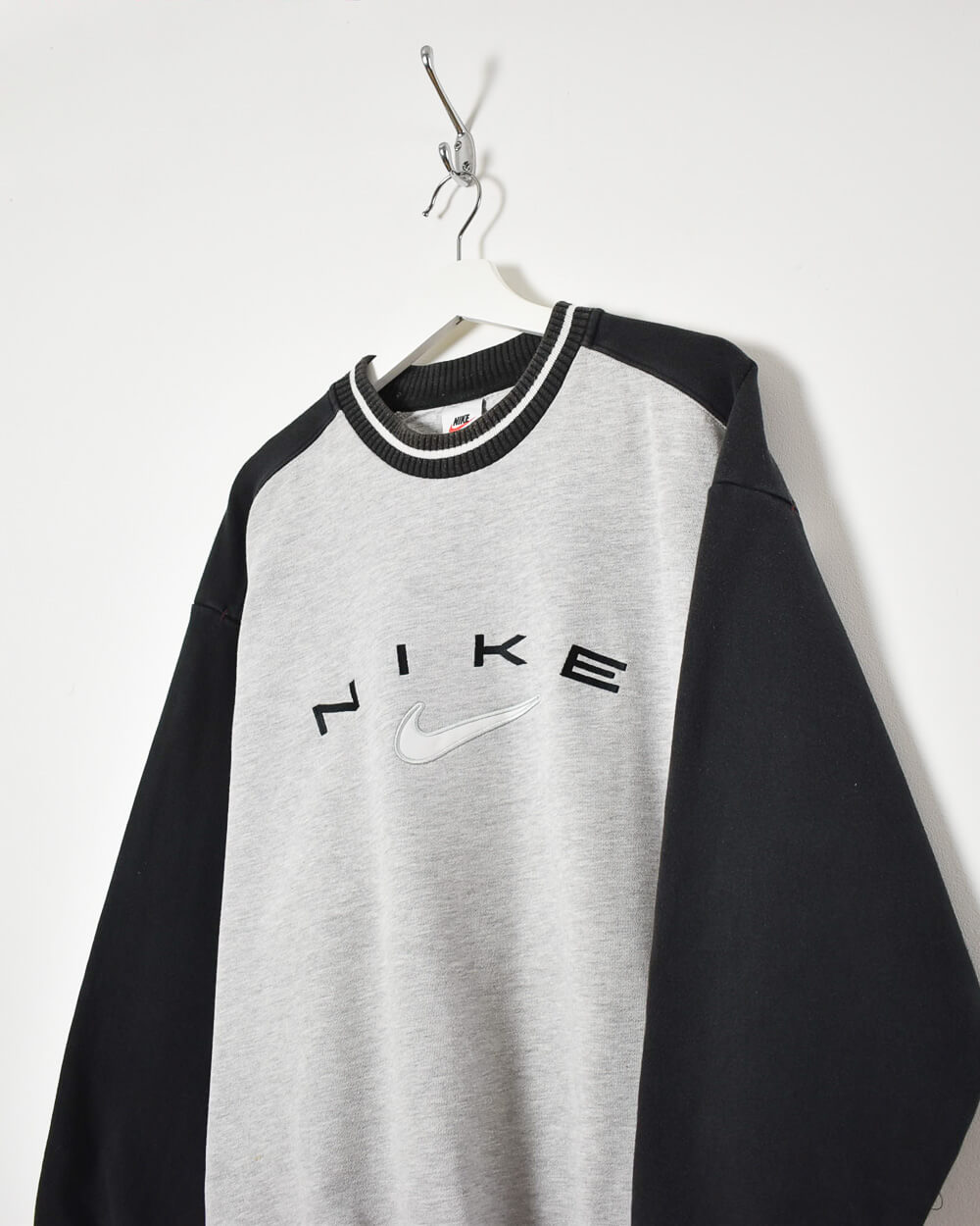 Nike Sweatshirt - Large - Domno Vintage 90s, 80s, 00s Retro and Vintage Clothing