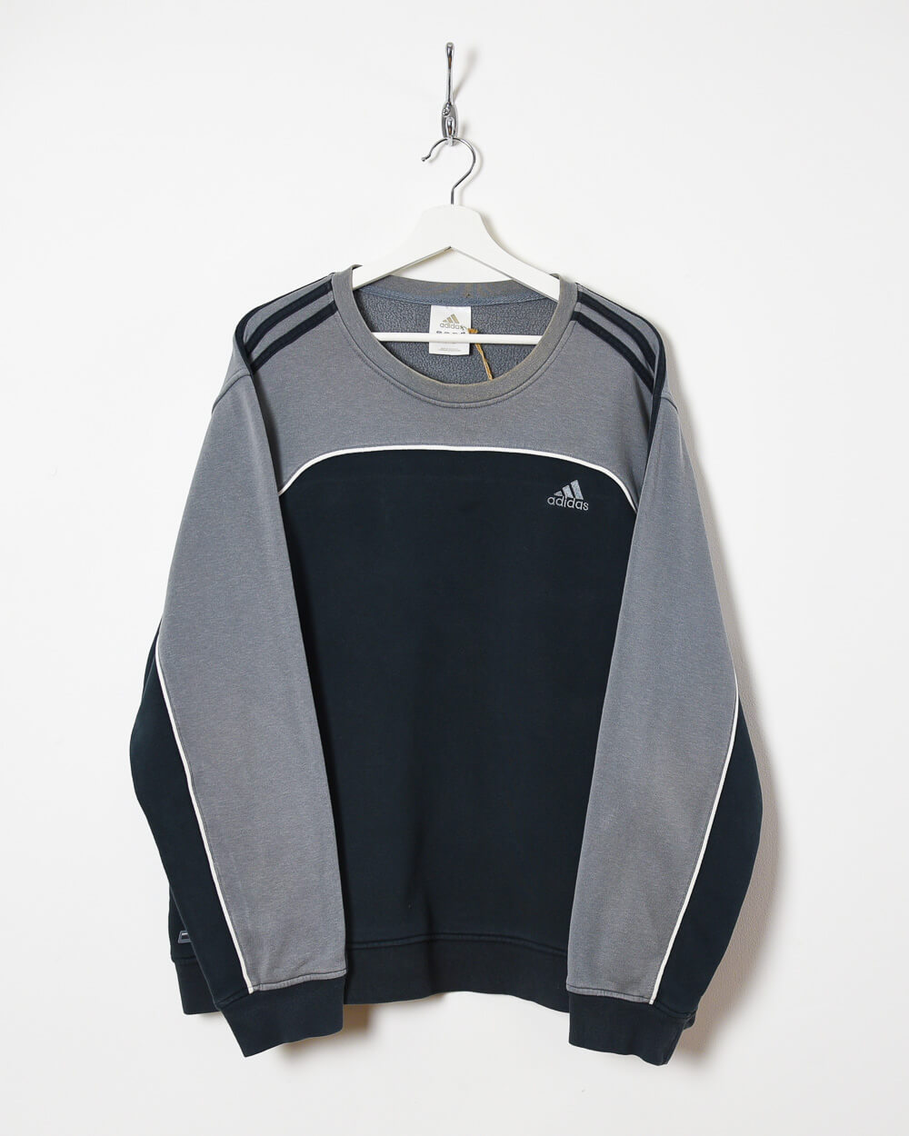 Adidas Sweatshirt - Large - Domno Vintage 90s, 80s, 00s Retro and Vintage Clothing