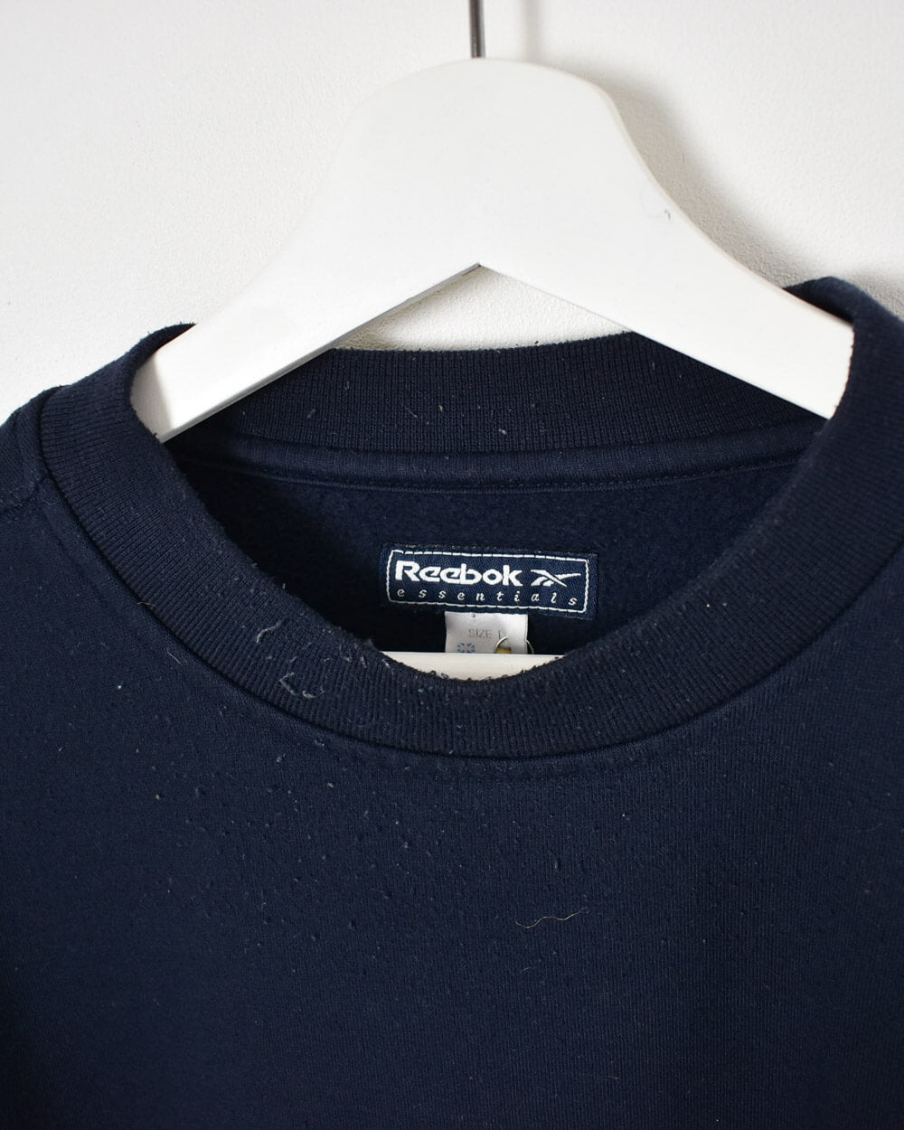Reebok Essentials Sweatshirt - Large - Domno Vintage 90s, 80s, 00s Retro and Vintage Clothing