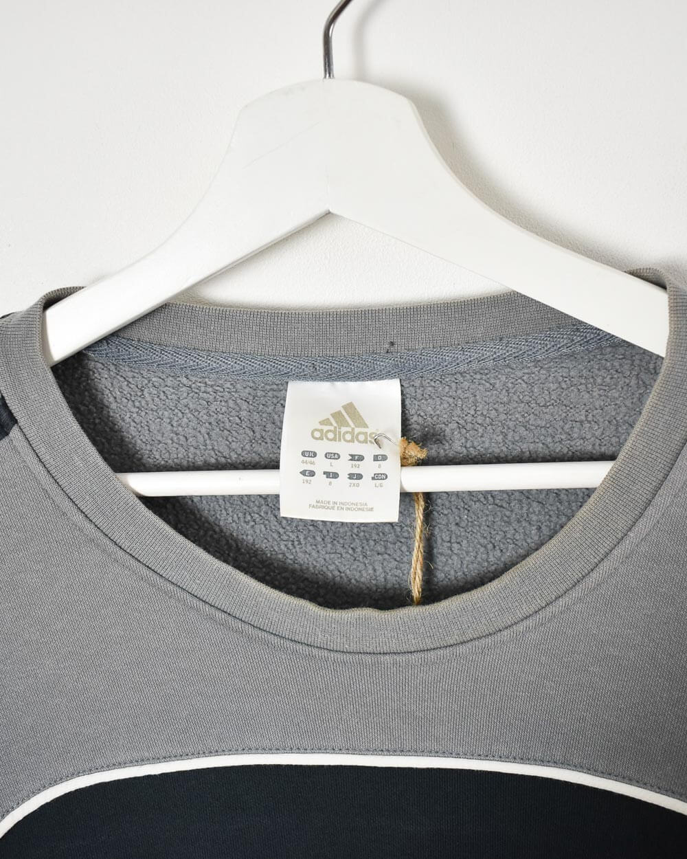 Adidas Sweatshirt - Large - Domno Vintage 90s, 80s, 00s Retro and Vintage Clothing