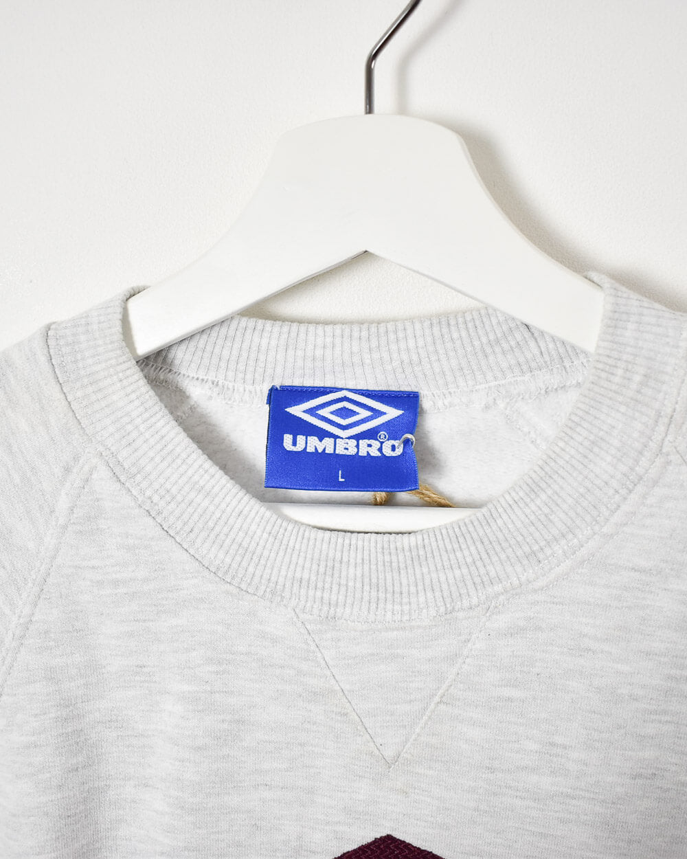 Umbro Sweatshirt - Large - Domno Vintage 90s, 80s, 00s Retro and Vintage Clothing