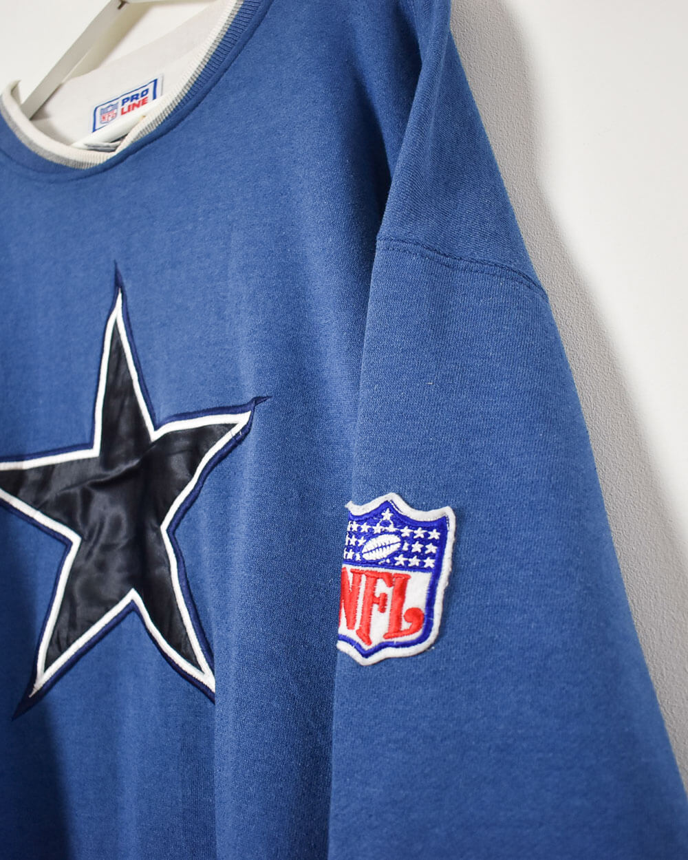 NFL Pro Line Sweatshirt - Large - Domno Vintage 90s, 80s, 00s Retro and Vintage Clothing