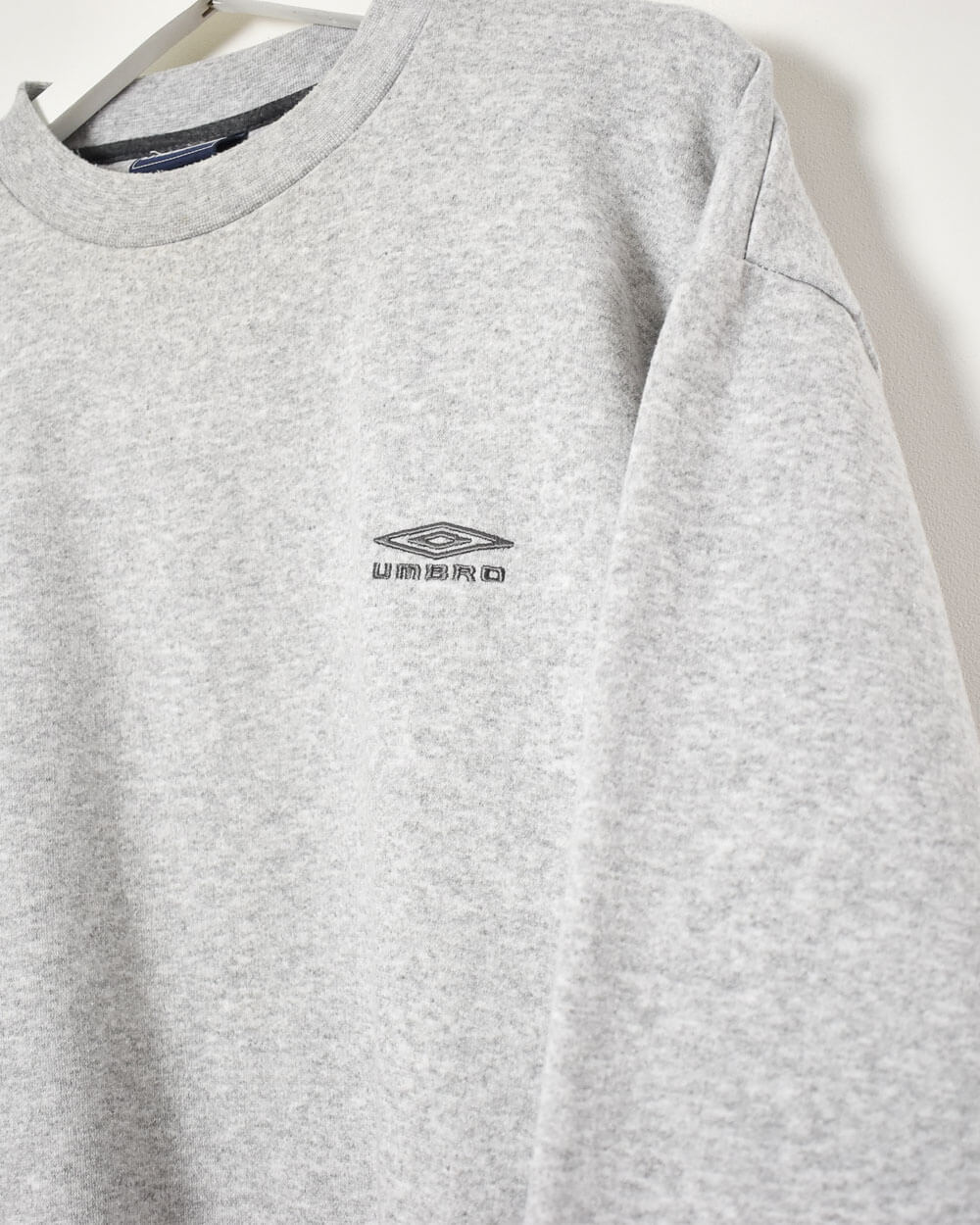 Umbro Sweatshirt - Large - Domno Vintage 90s, 80s, 00s Retro and Vintage Clothing