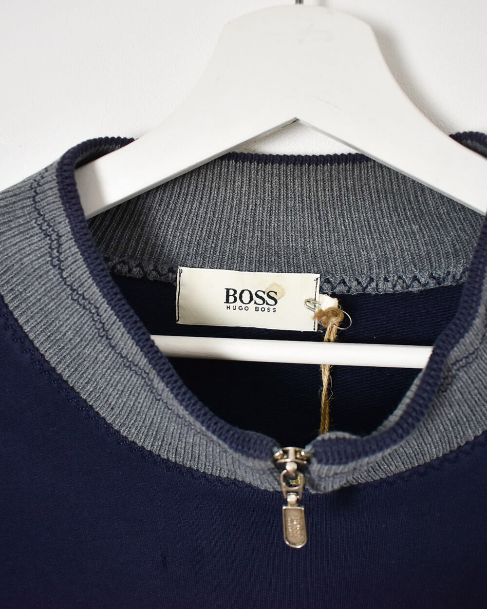 Hugo Boss Carnoustte Winter Golfing Sweatshirt - Large - Domno Vintage 90s, 80s, 00s Retro and Vintage Clothing