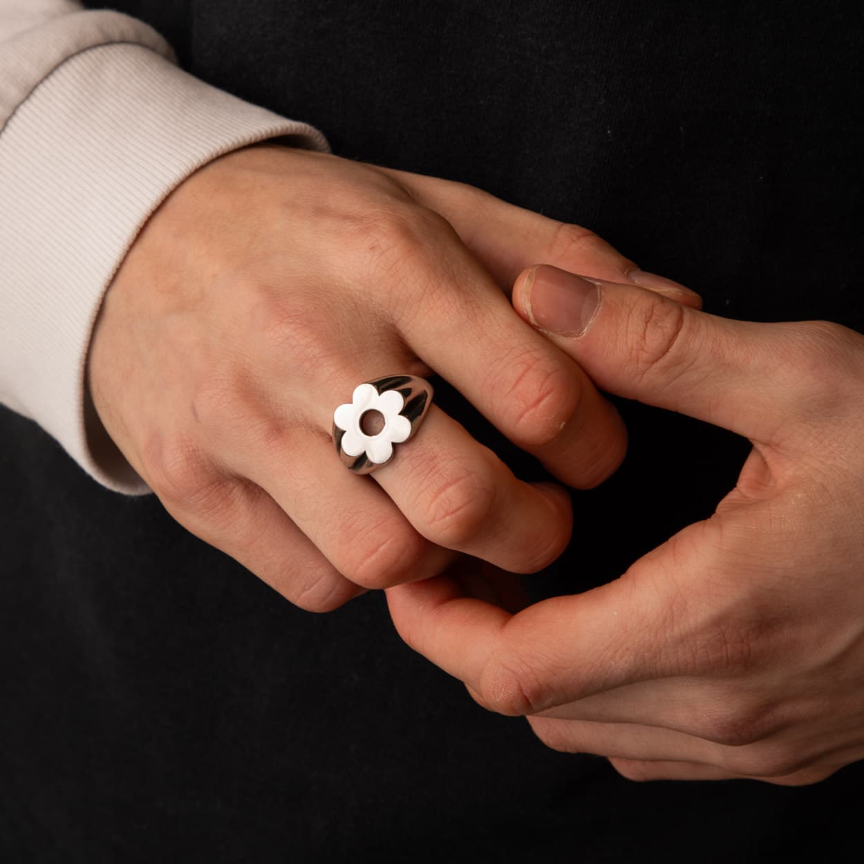 Marc jacobs flower ring online