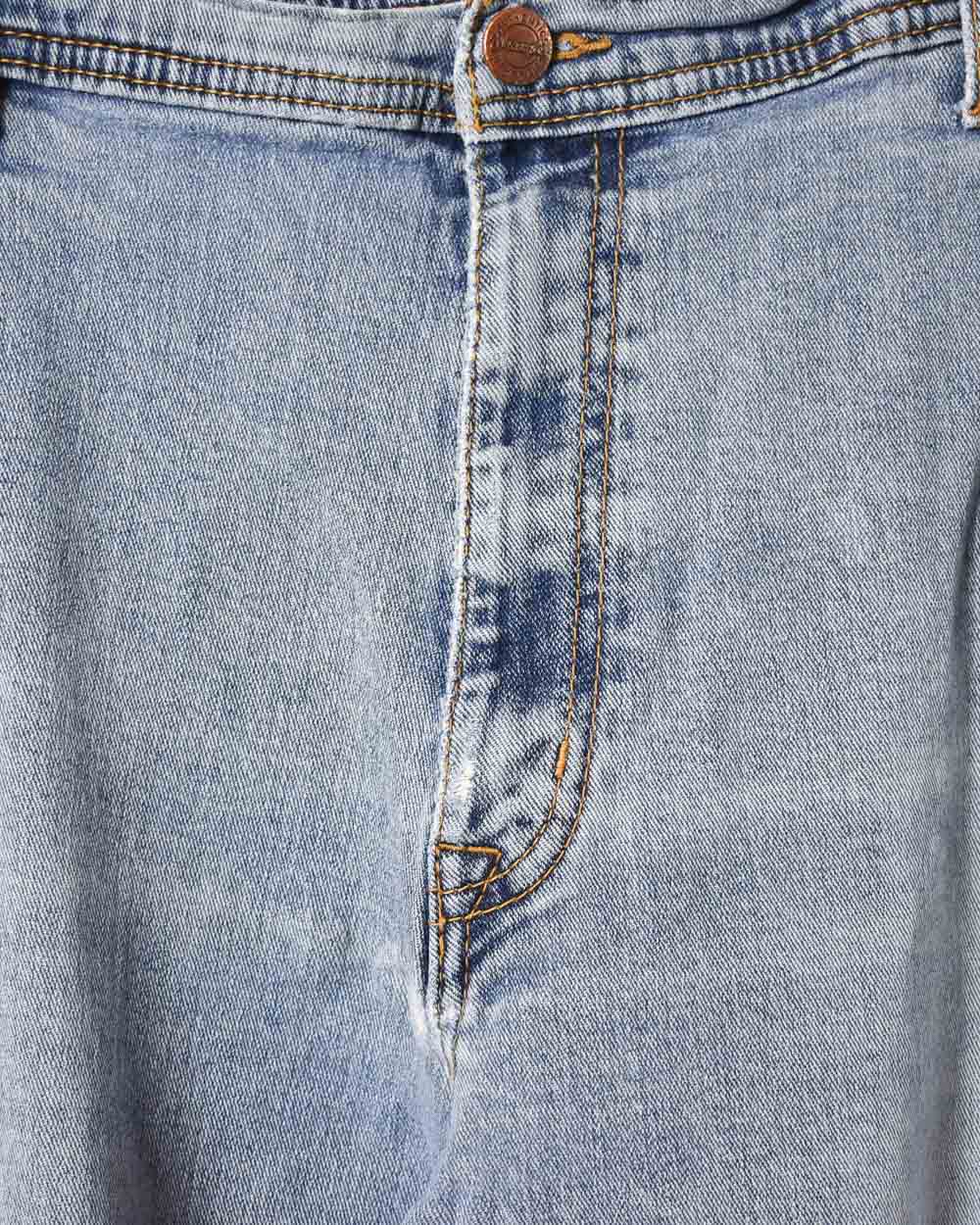 Blue Wrangler Distressed Jeans - W36 L31
