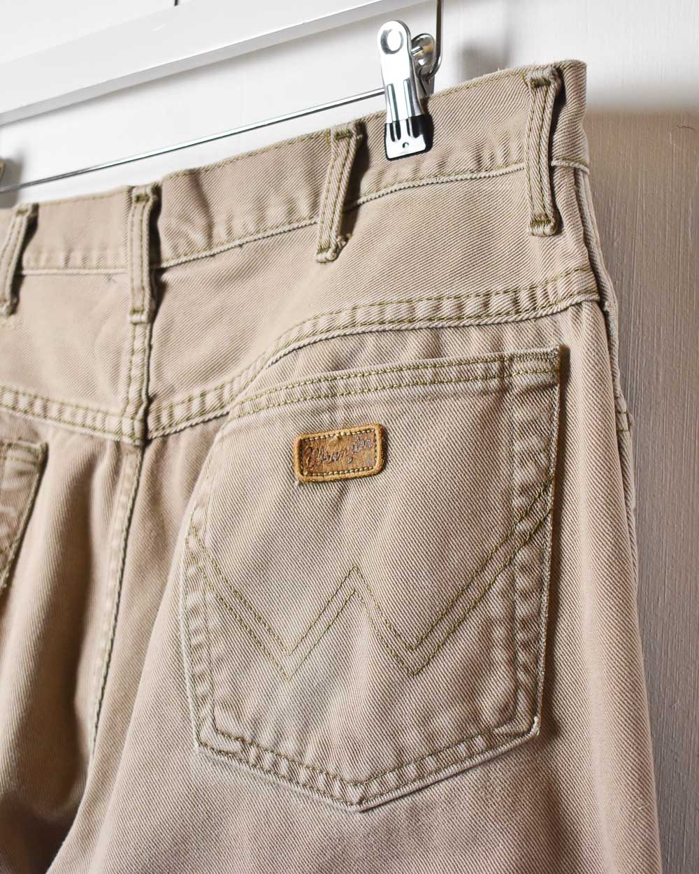 Neutral Wrangler Jeans - W38 L33