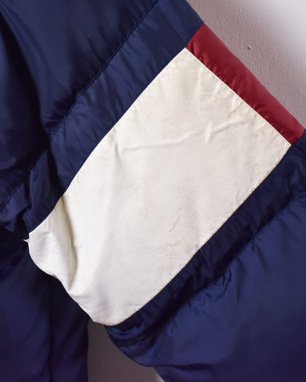 Navy Tommy Hilfiger Puffer Jacket - Large
