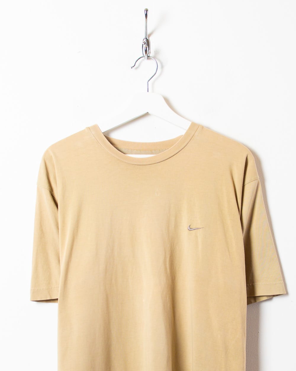 Neutral Nike T-Shirt - Large