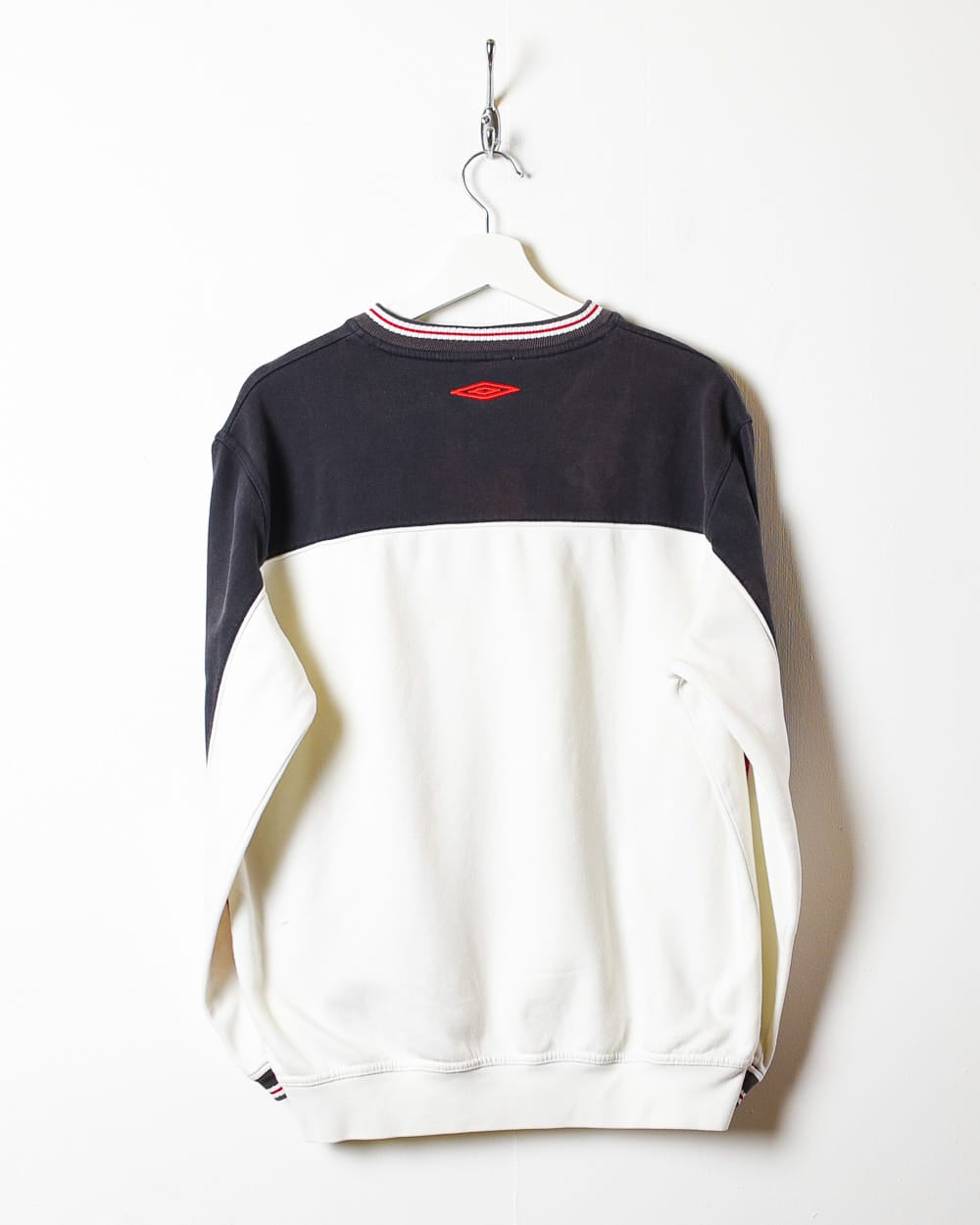 White Umbro Sweatshirt - Small