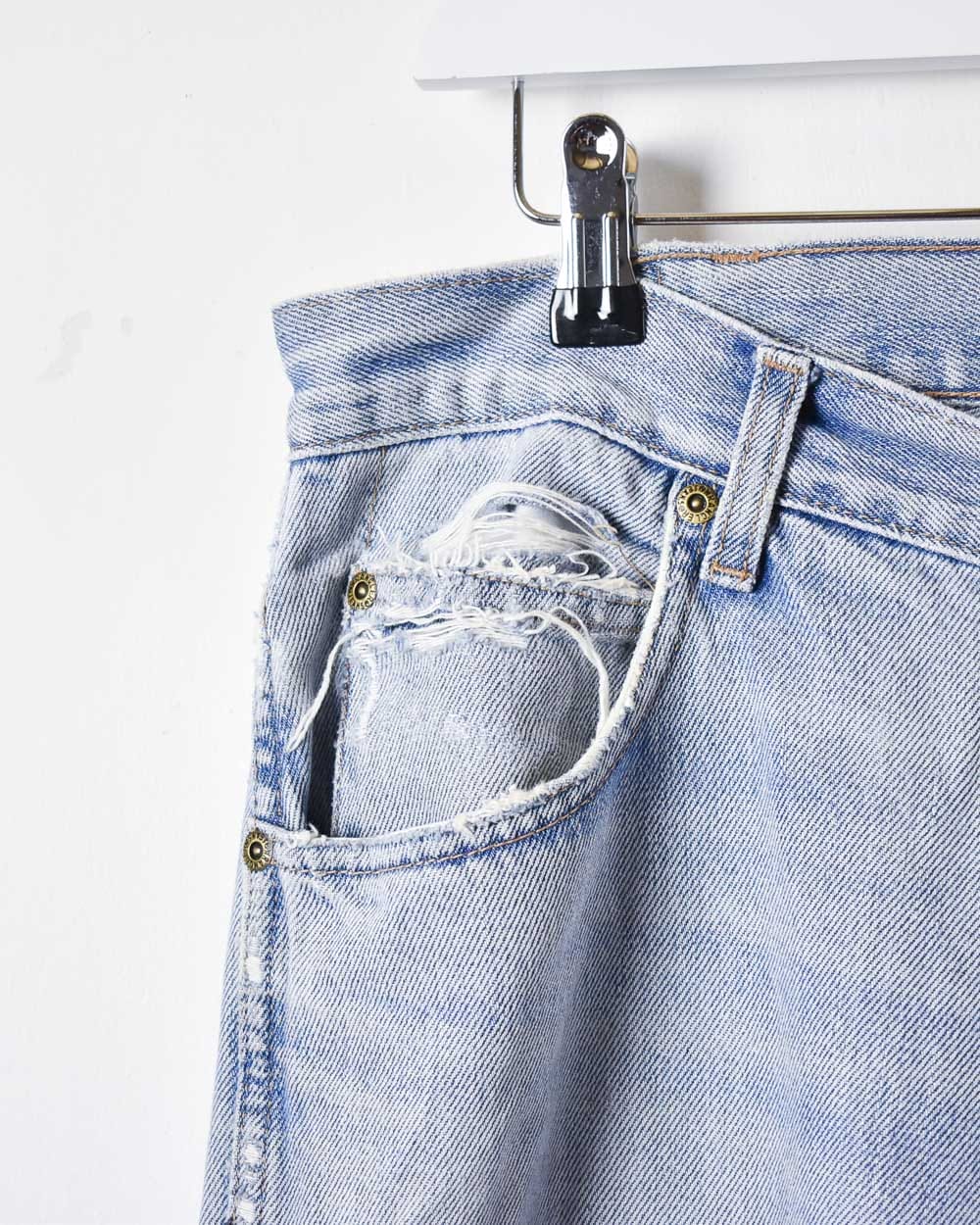 Blue Wrangler Lightly Distressed Jeans - W32 L32