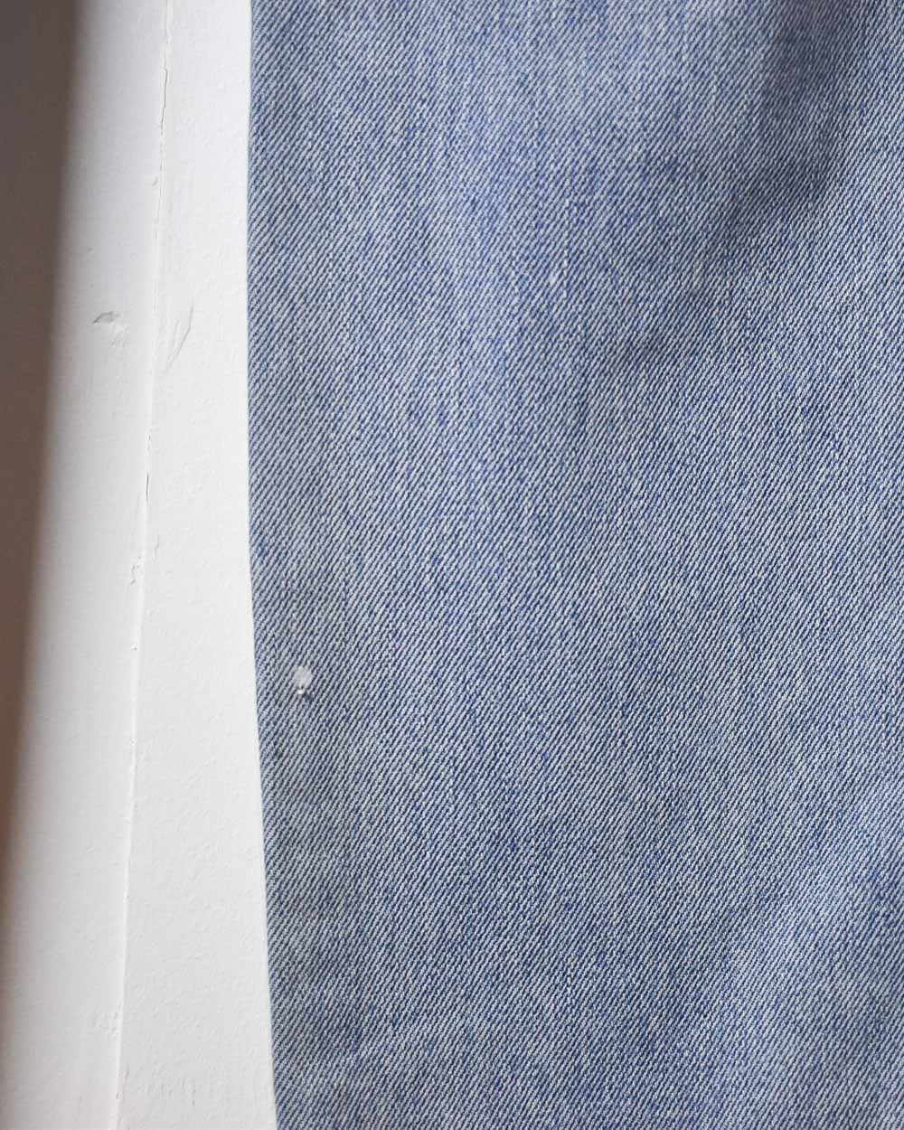 Blue Wrangler Lightly Distressed Jeans - W32 L32