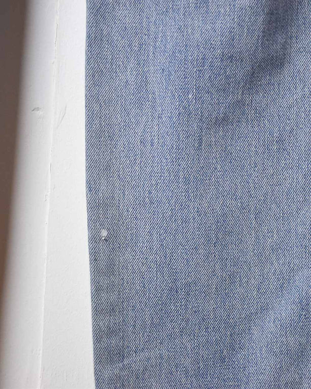 Blue Wrangler Lightly Distressed Jeans - W32 L32