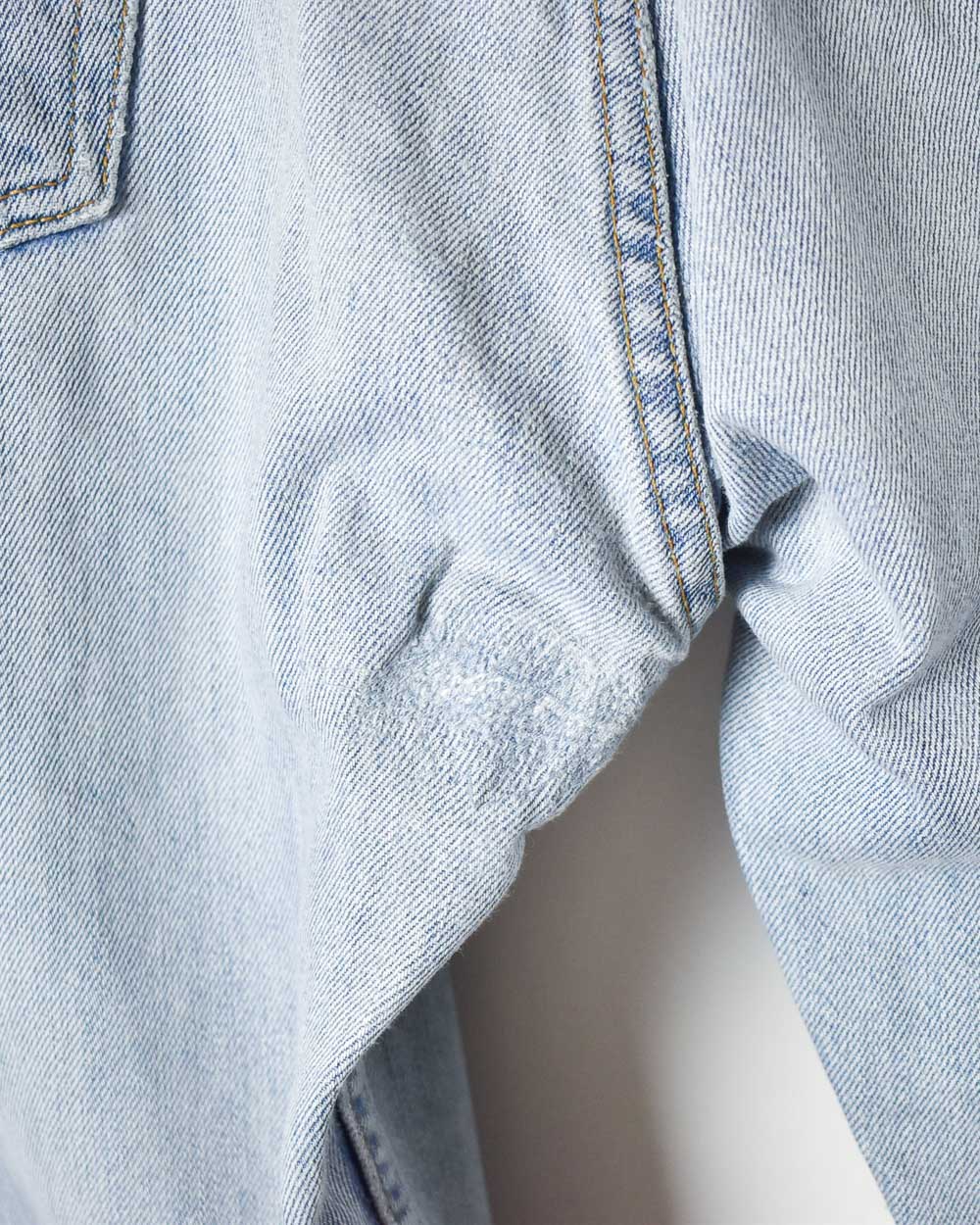 BabyBlue Levi's Distressed 501 Jeans - W38 L34