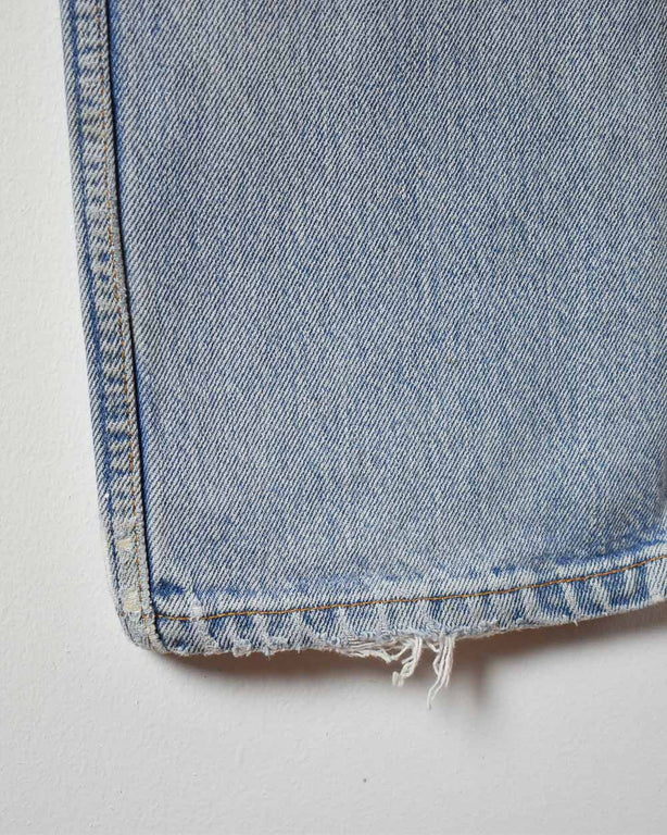 Blue Levi's 501 Jeans - W28 L32