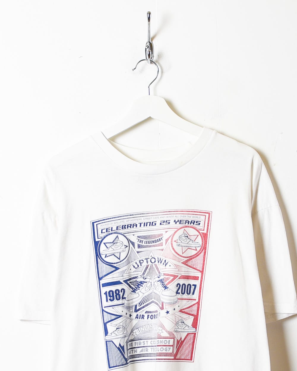 White Nike Air Force 1 25 Years T-Shirt - Large