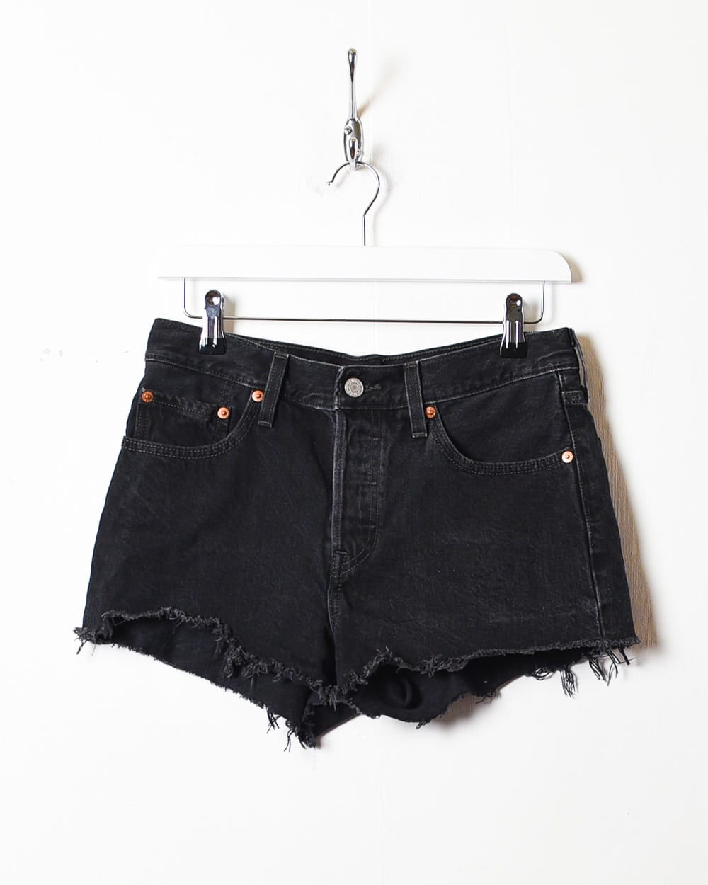 Black levi shorts womens hotsell