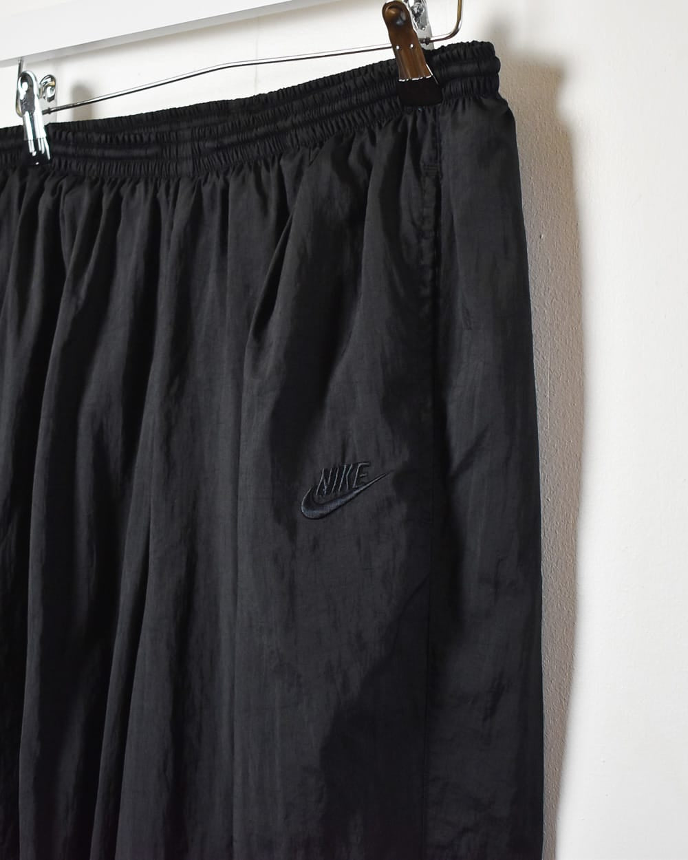 Black Nike 80s Tracksuit Bottoms - Large