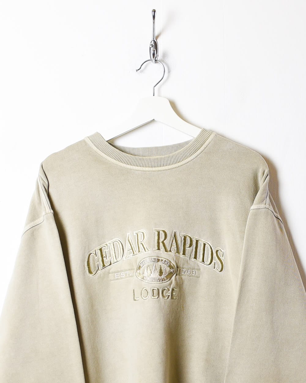 Neutral Cedar Rapids Lodge Sweatshirt - Medium