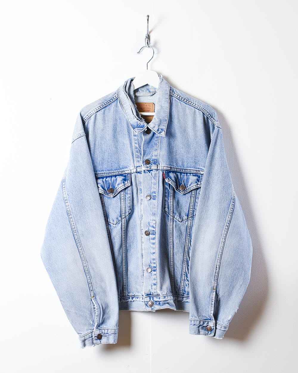 Levi s Distressed Denim Jacket X Large