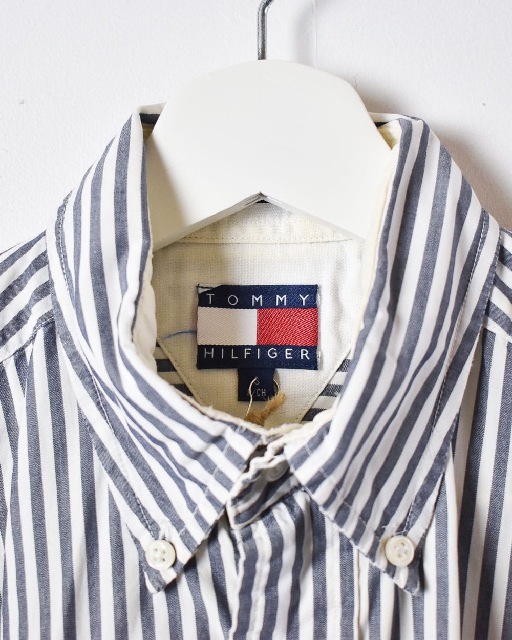 White Tommy Hilfiger Striped Short Sleeved Shirt - Medium