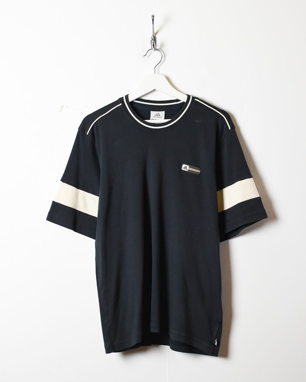 Black Adidas T-Shirt - Medium