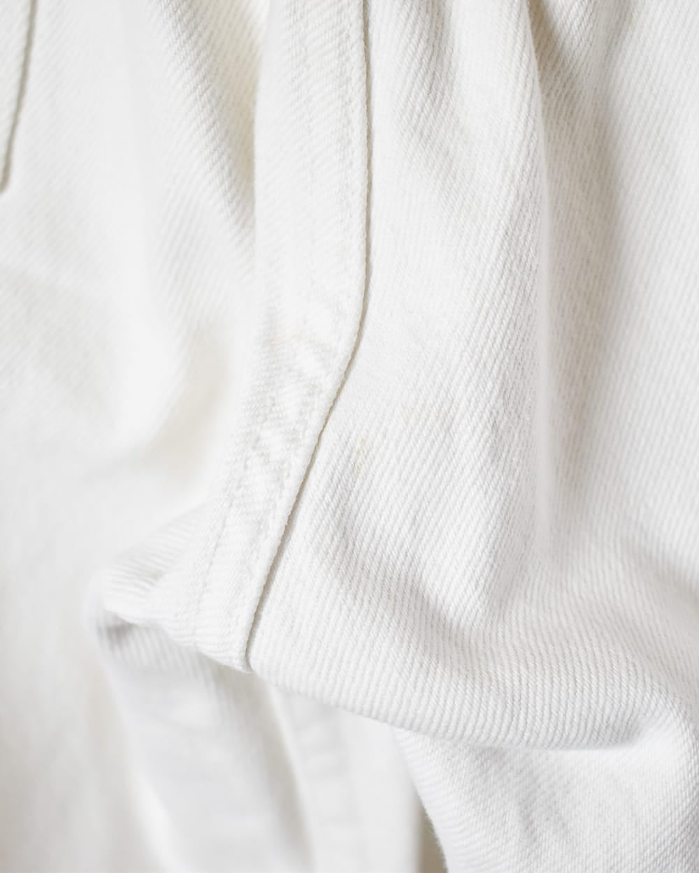 White Levi's 501 Jeans - W33 L30