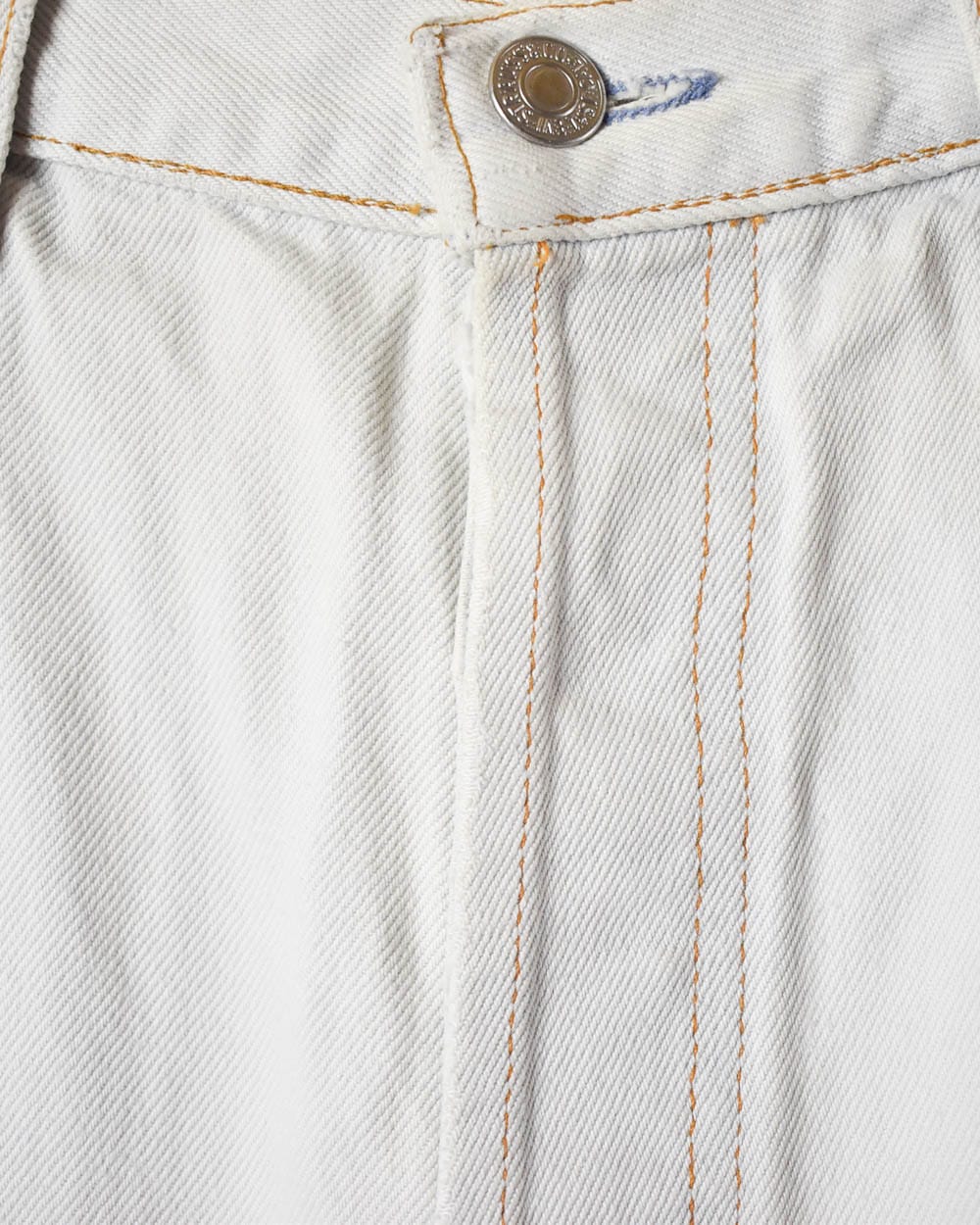 White Levi's 501 Jeans - W32 L31