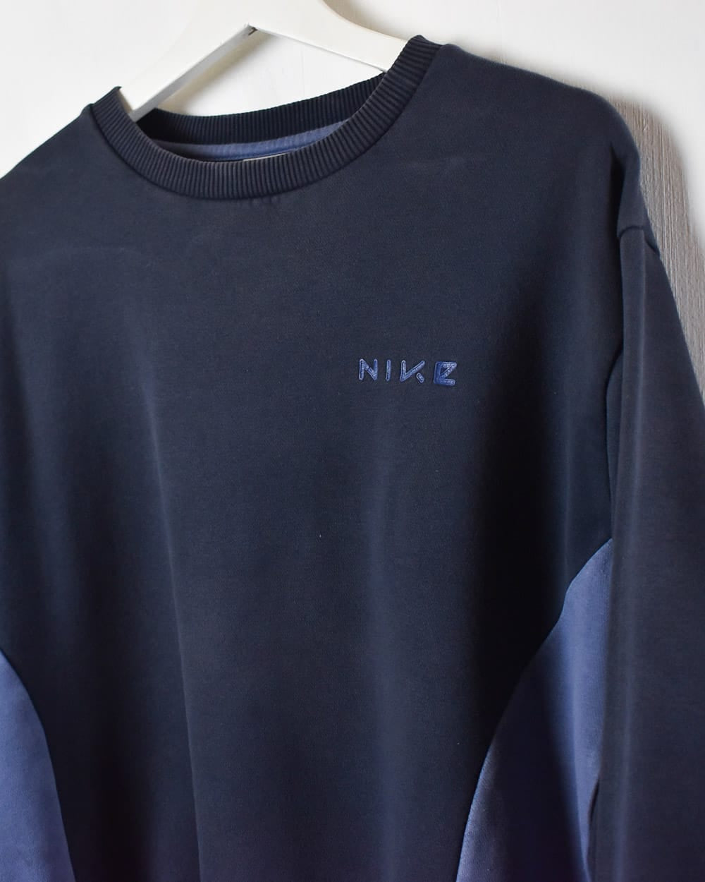 Navy Nike Sweatshirt - Medium