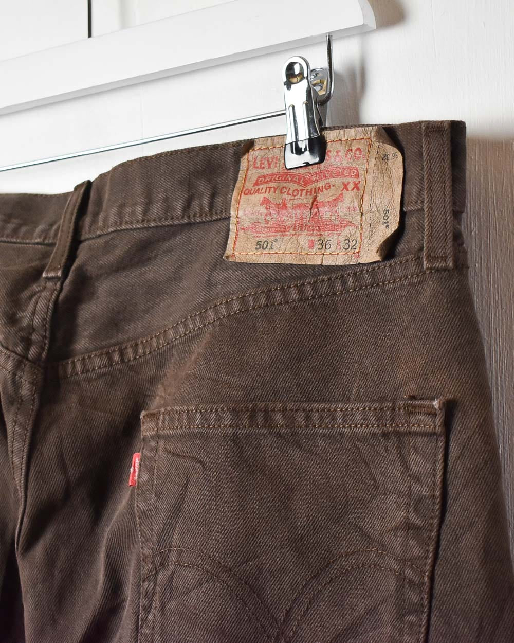 Brown Levi's 501 Jeans - W38 L32