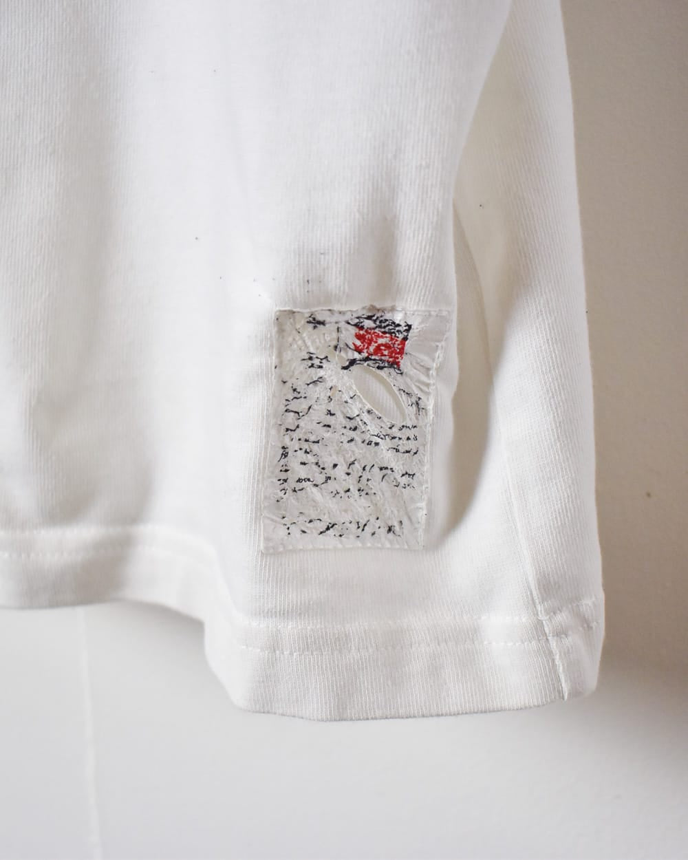 White Tommy Hilfiger Jeans T-Shirt - Small