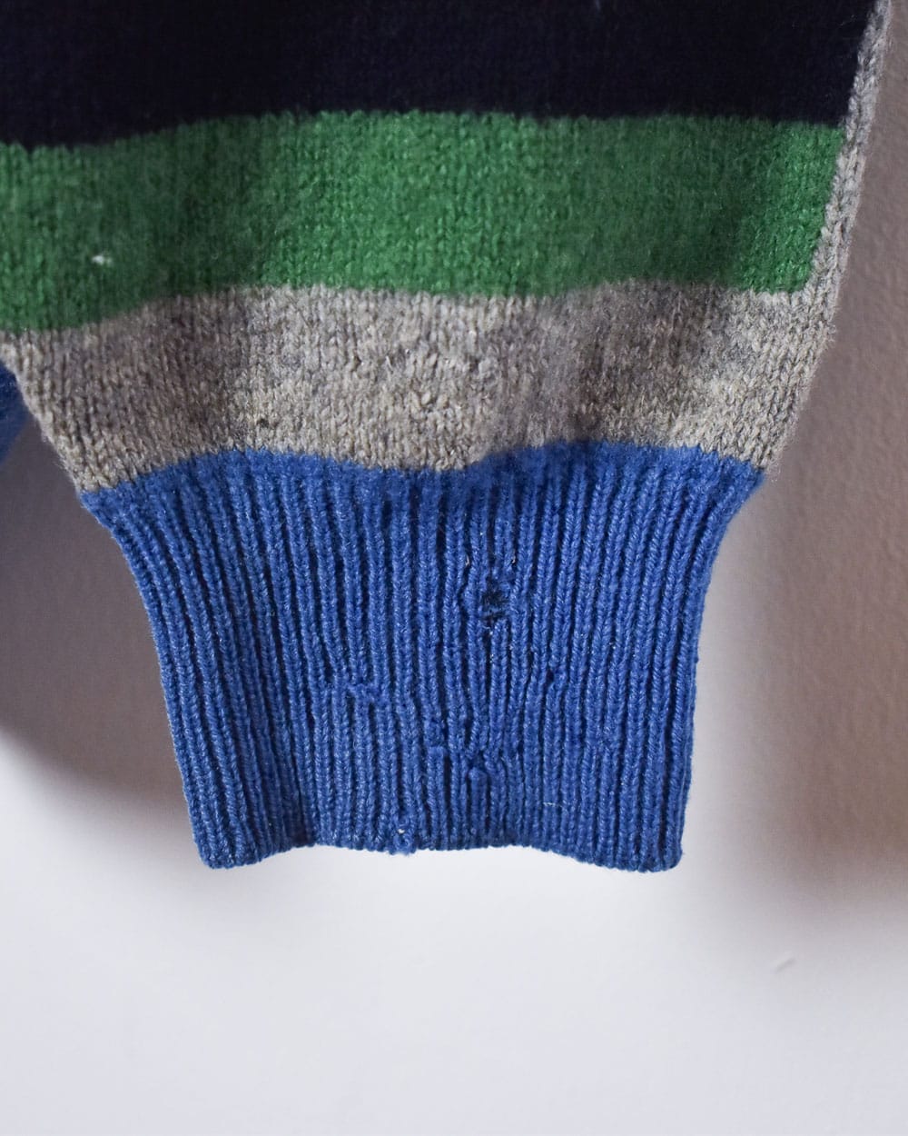 Blue Paca Patterned Knitted Sweatshirt - Medium