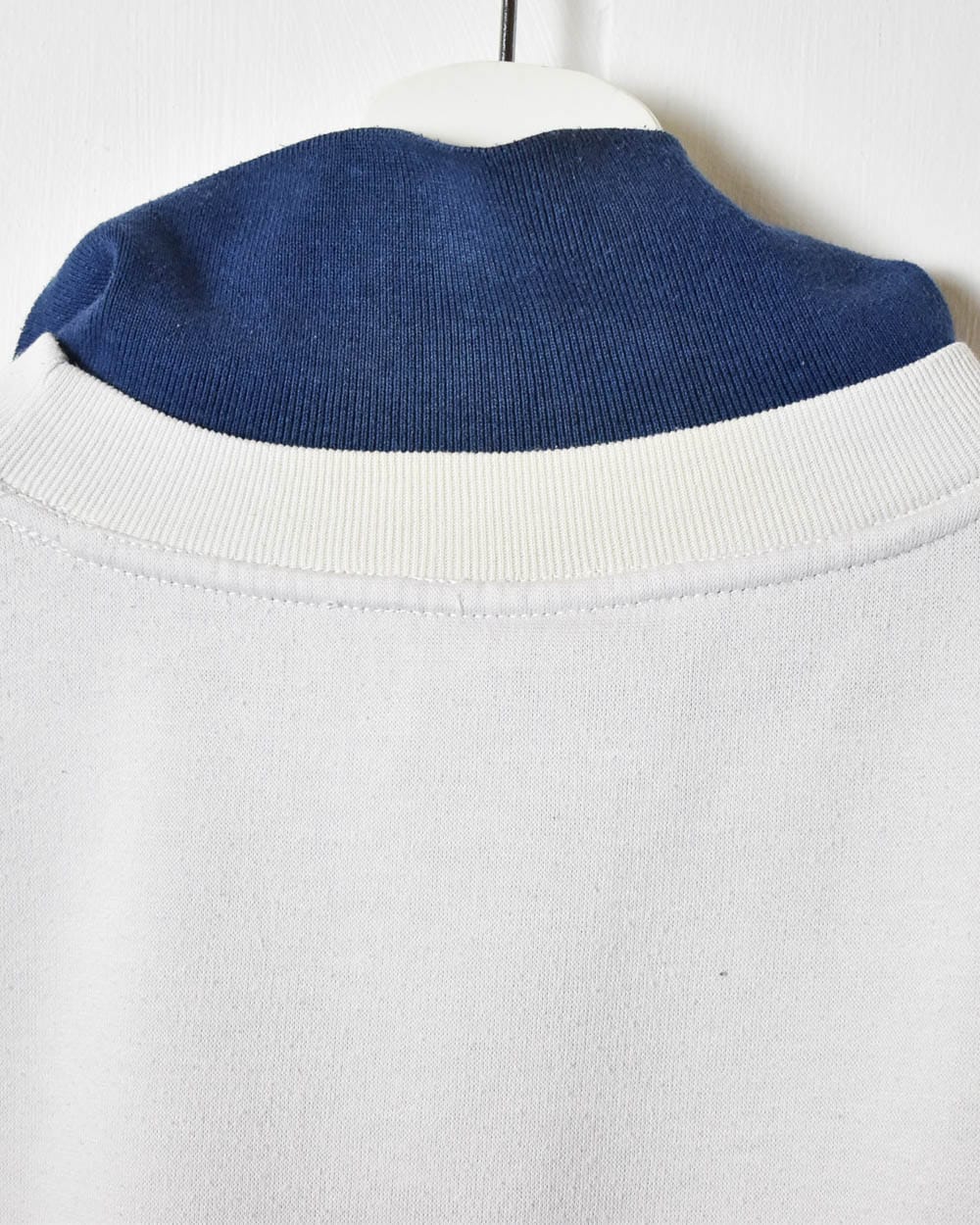 White Umbro Collared Sweatshirt - XX-Small