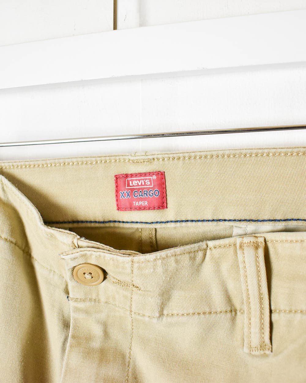 Levi's Cargo Trousers - W34 L29 - Domno Vintage 