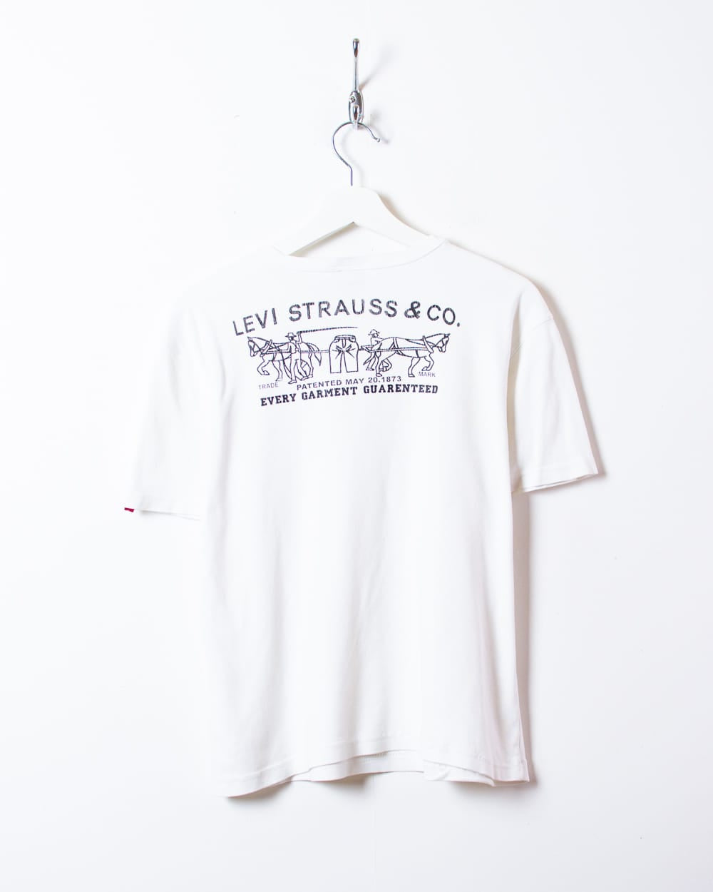 White Levi's 501 T-Shirt - Medium Women's