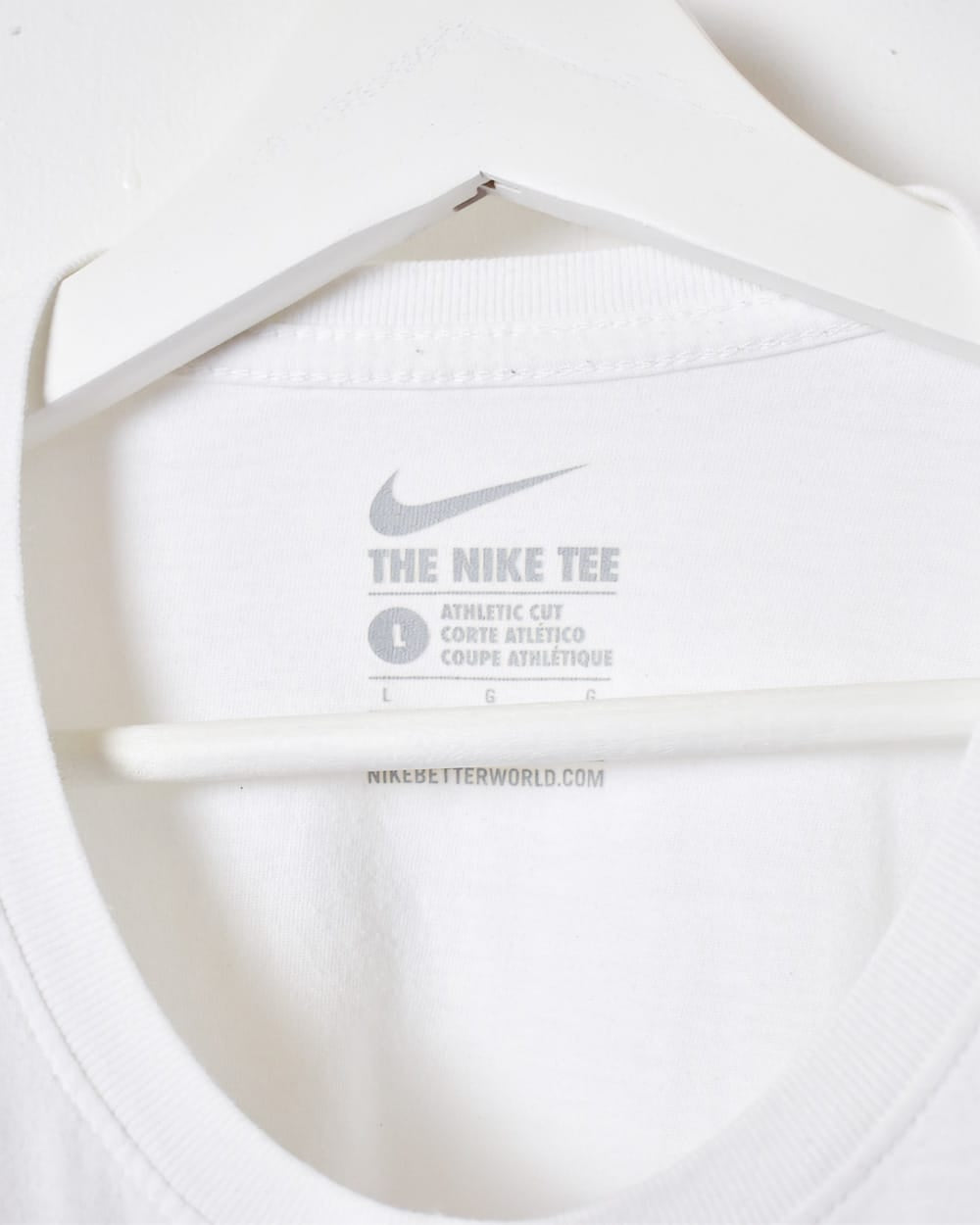 White Nike T-Shirt - Large
