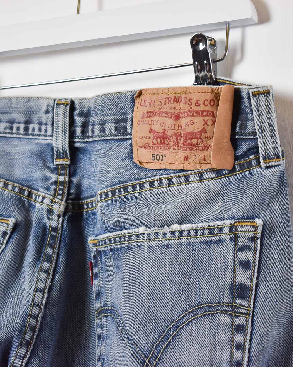 Blue Levi's 501 Jeans - W34 L32