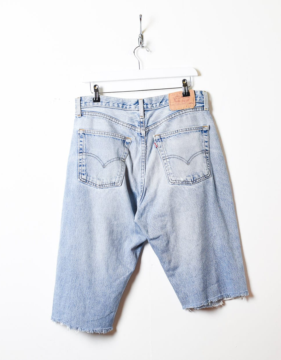 Blue Levi's Distressed Cut-off Jean Shorts - W32 L26