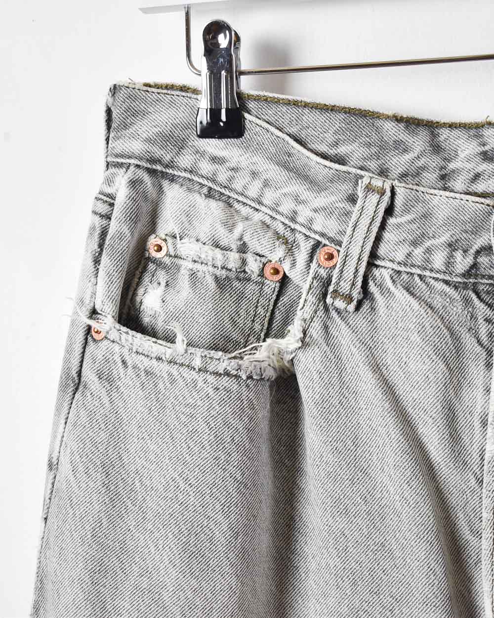 Grey Levi's Distressed Jeans - W32 L34