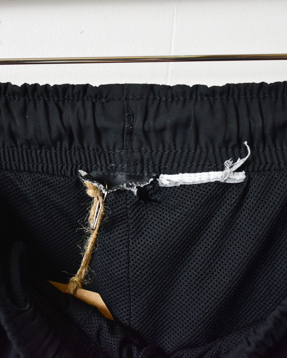 Black Nike Tracksuit Bottoms - Large