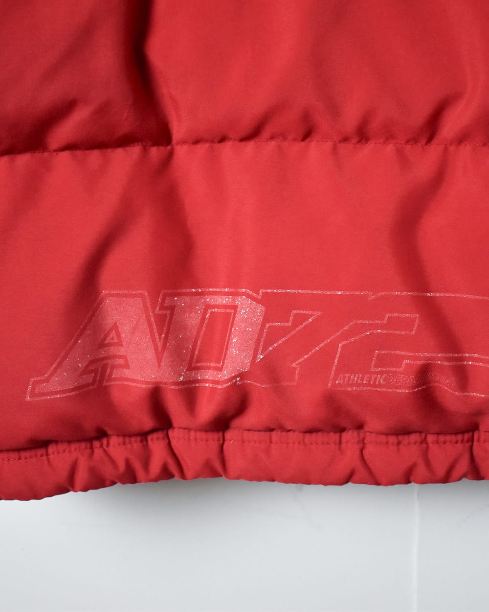 Red Nike Puffer Jacket - Medium