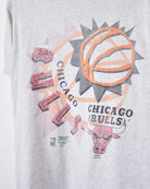 Stone NBA Chicago Bulls T-Shirt - Medium
