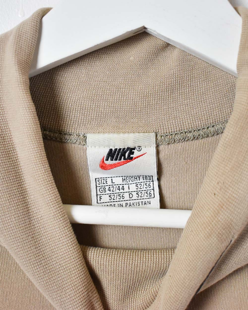Neutral Nike Turtle Neck Long Sleeved T-Shirt - Large