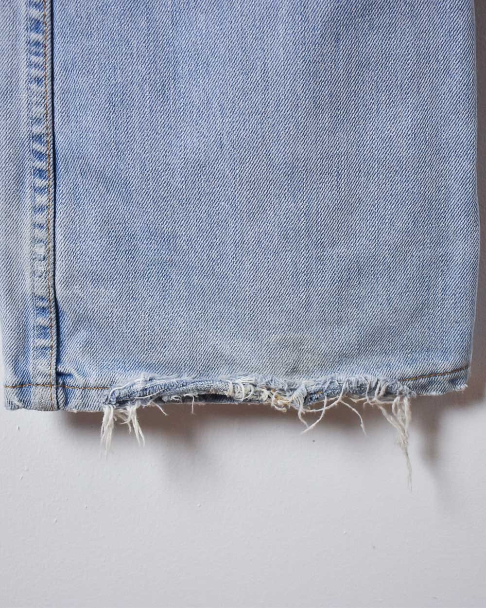 Blue Levi's Distressed 501 Jeans - W32 L33