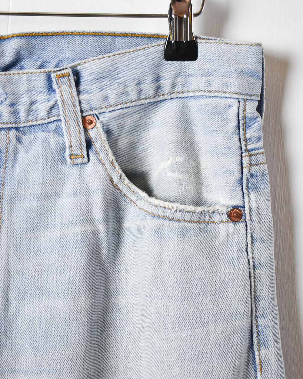 Blue Levi's Distressed 501 Jeans - W32 L33