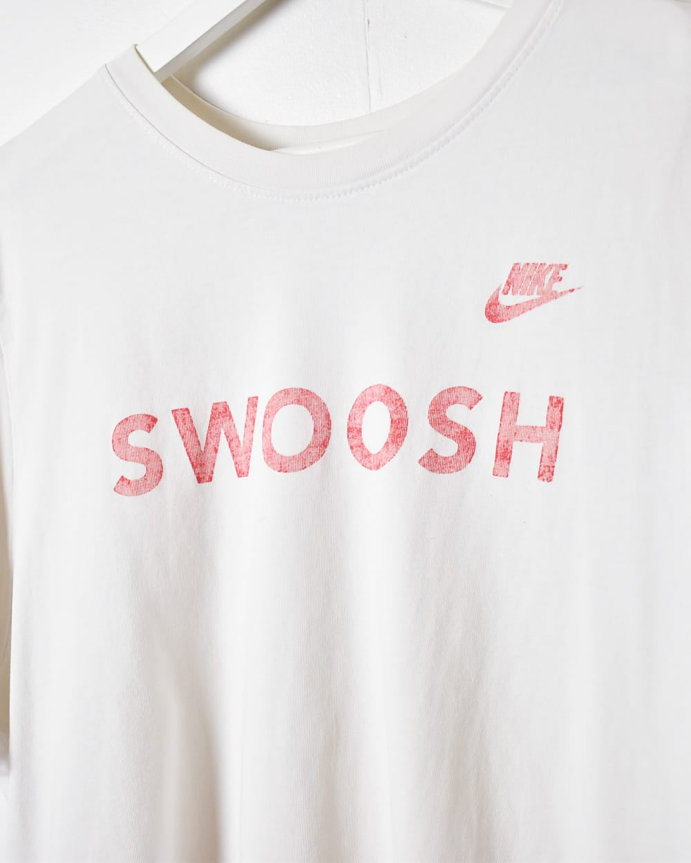 White Nike Swoosh T-Shirt - Large