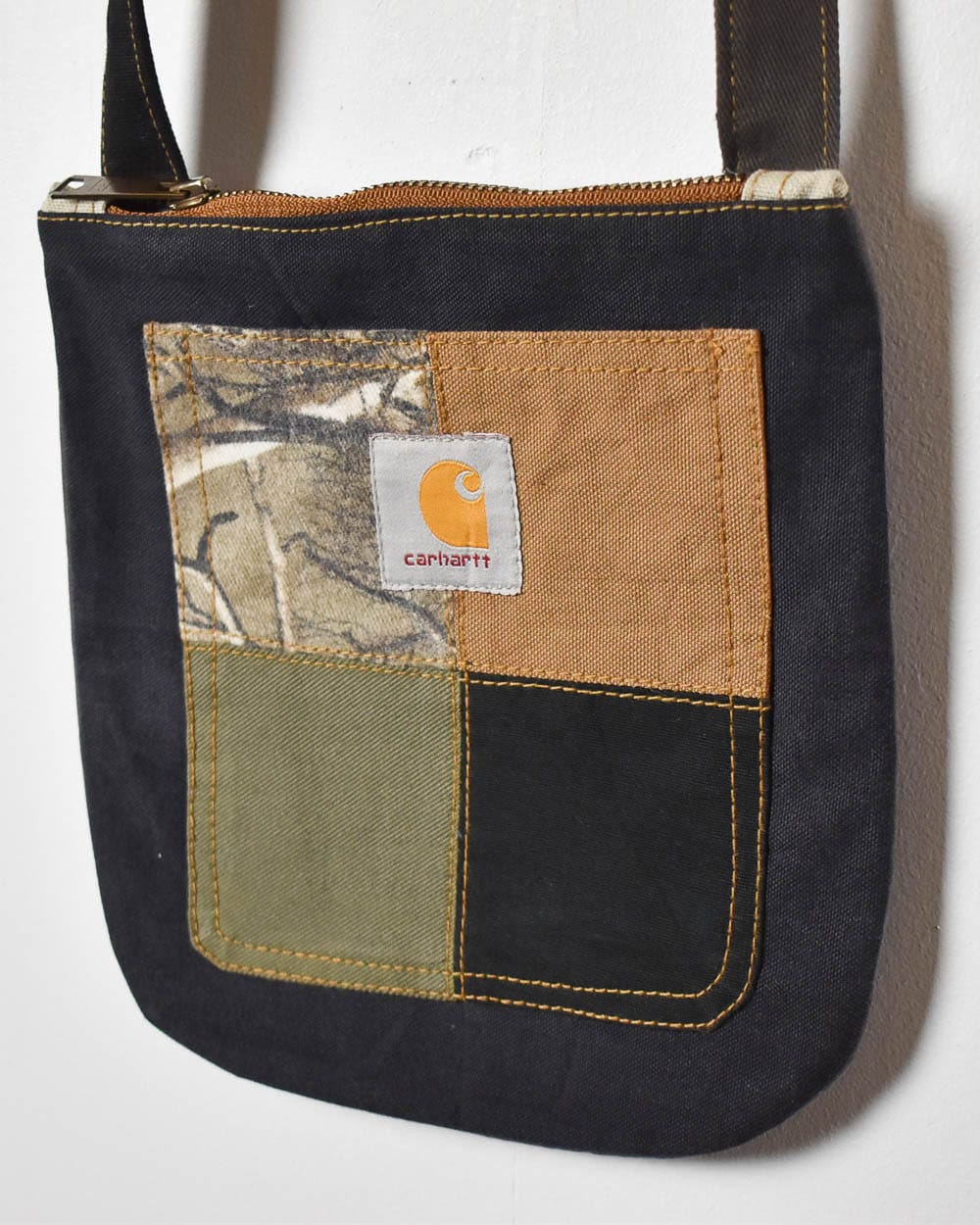  Carhartt Reworked Shoulder Bag - W L